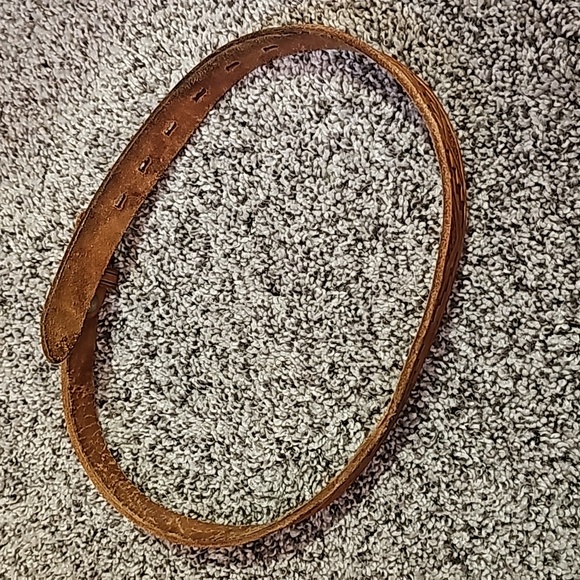 STUNNING VINTAGE BUFFALO BILL MOTEL LEATHER EMBOSSED BELT - Picture 3 of 9